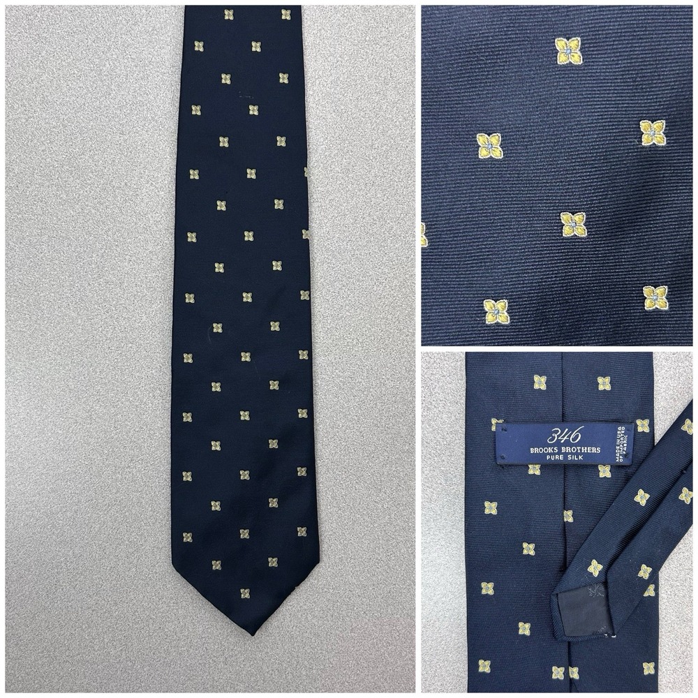 Brooks Brothers Navy and Gold Tie